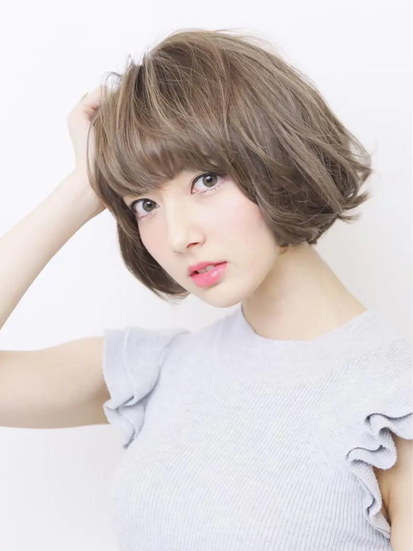 ショート 髪質改善カラー🫧& レイヤー🕊古川のヘアスタイル
