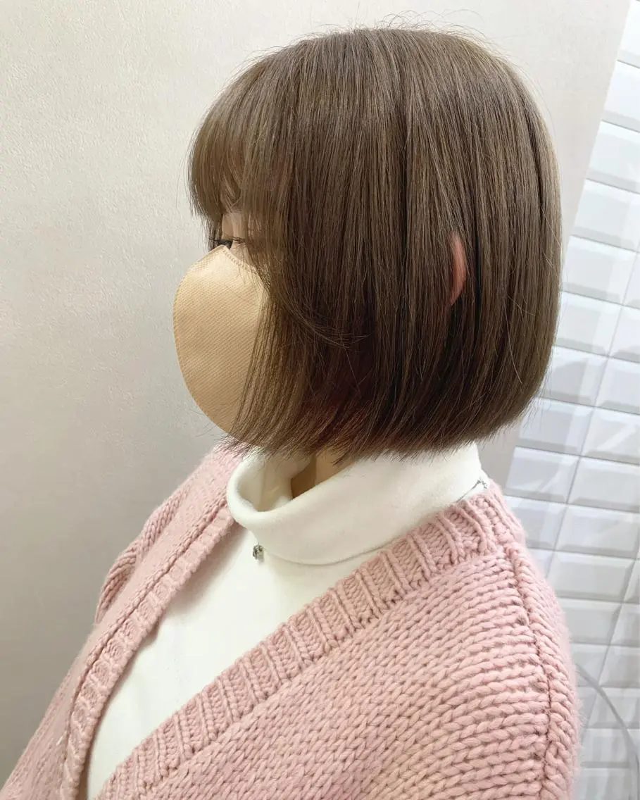 ショート カラー ベージュカラー ブリーチ カット ヘアカラー トリートメント hubhair レイヤー/透明感のヘアスタイル