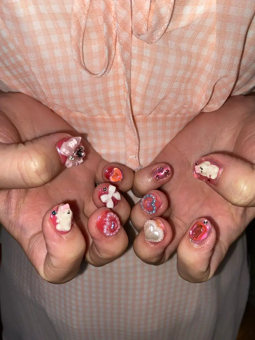 ネイル 個性派🌺推しネイル 💅💞hota🐇のネイルデザイン