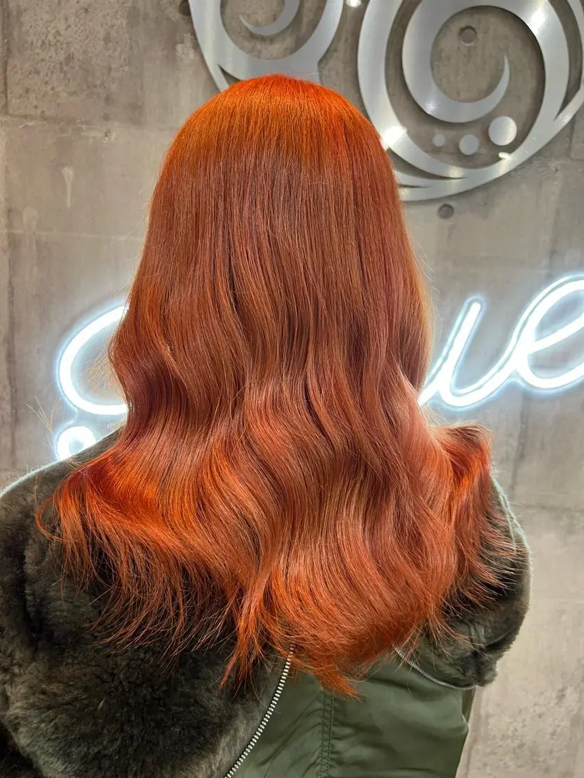 セミロング カラー パーマ ヘアアレンジ メンズ キッズ ネイル マツエク・マツパ アイブロウ ヘアカラー 韓国/顔周り/透明感 /レイヤー/ひなたのヘアスタイル
