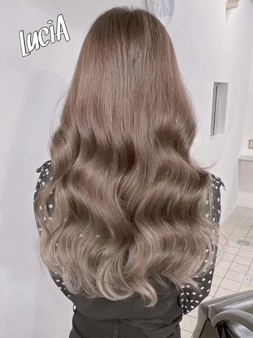 ロング カラー エクステ7:30〜 LuciA\5900のヘアスタイル