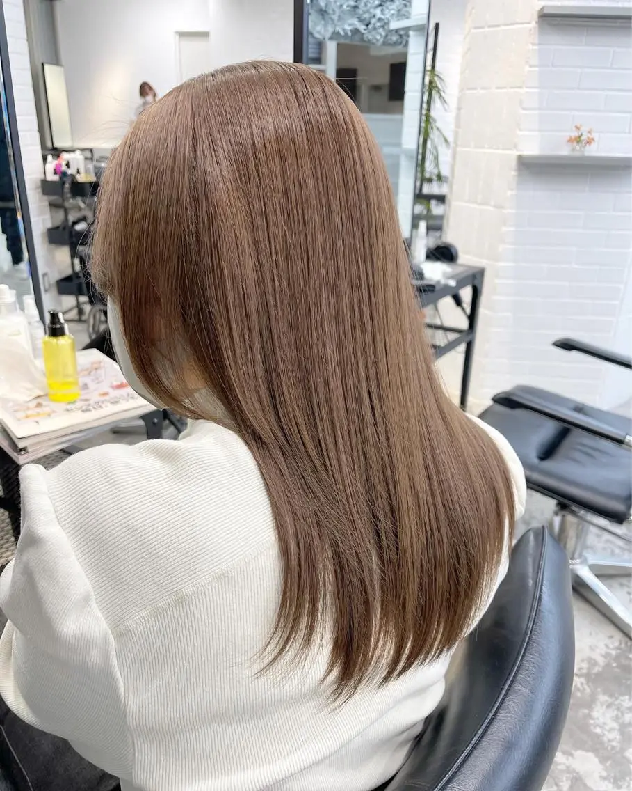 セミロング カラー ベージュカラー ミルクティーベージュ トリートメント カット ヘアカラー トリートメント 🌈game🌈 下北沢店のヘアスタイル