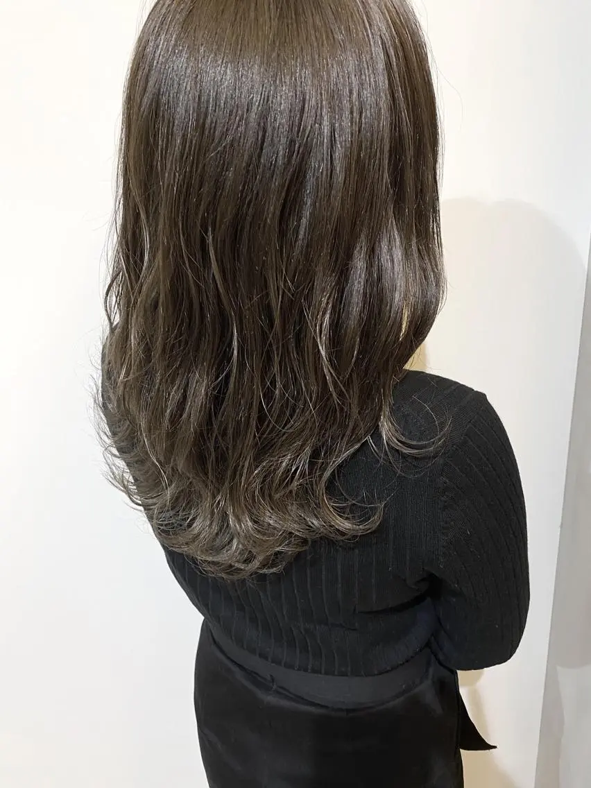 セミロング セミロングパーマ アッシュ ボブ エクステ 外国人風カラー カット ヘアカラー 夜23時まで予約🉑 reverieあきらのヘアスタイル