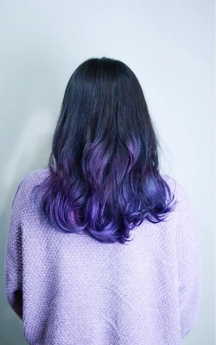 セミロング 金澤 愛のヘアスタイル