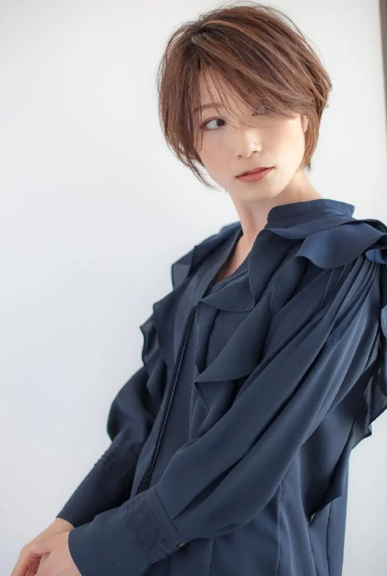 ショート カット 縮毛矯正 村岡【店長】 【骨格矯正ショート】のヘアスタイル