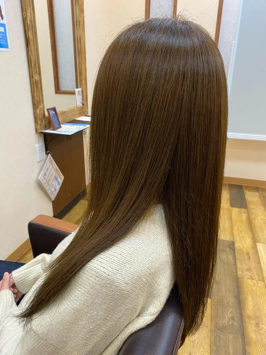 セミロング アッシュ 榎本 裕文のヘアスタイル