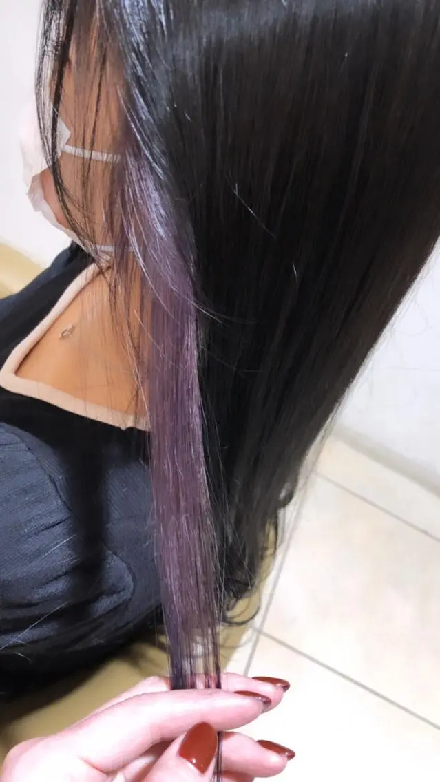 セミロング カラー イヤリングカラー nanako /レイヤーカットのヘアスタイル