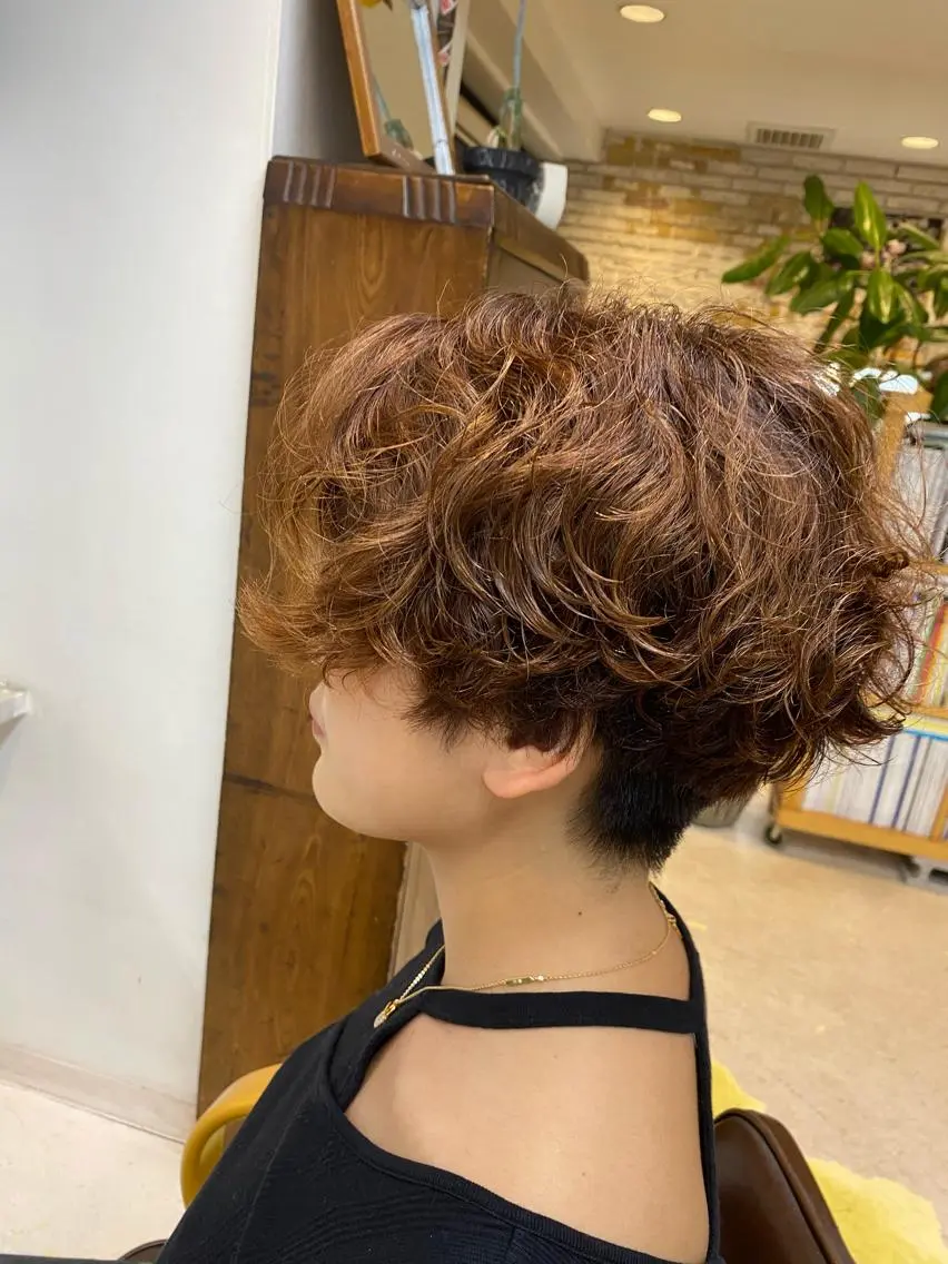 ショート カット パーマ Moca 〰️のヘアスタイル