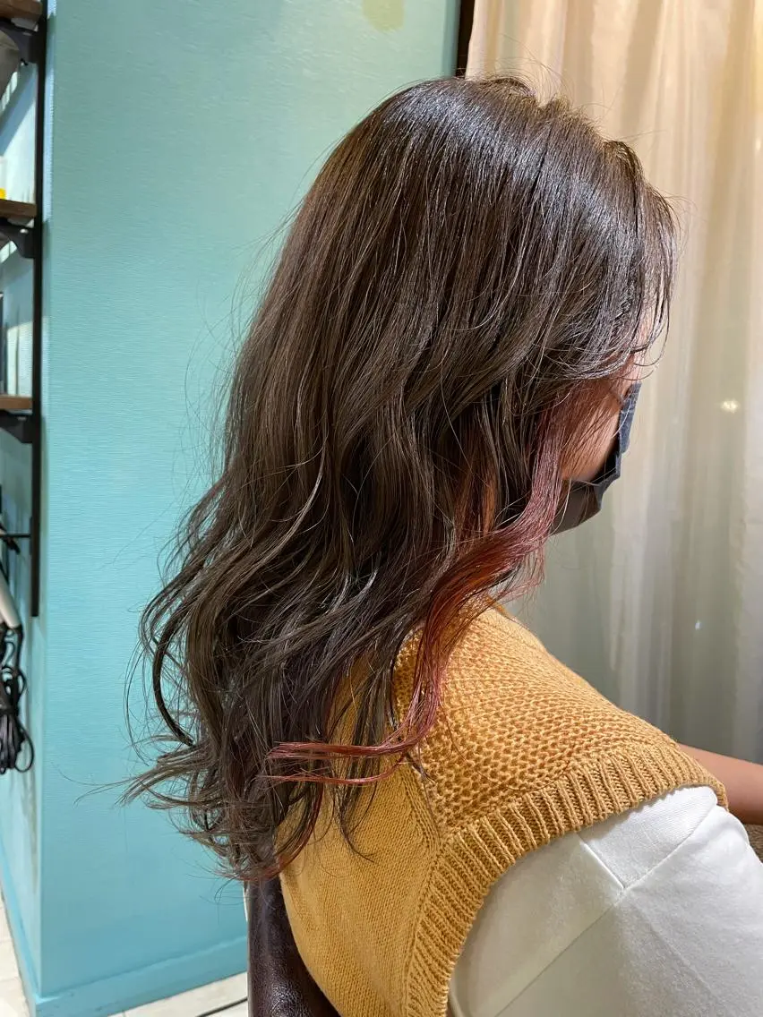ロング アッシュ アッシュグレー アッシュグレージュ ヘアカラー 末石 智のヘアスタイル