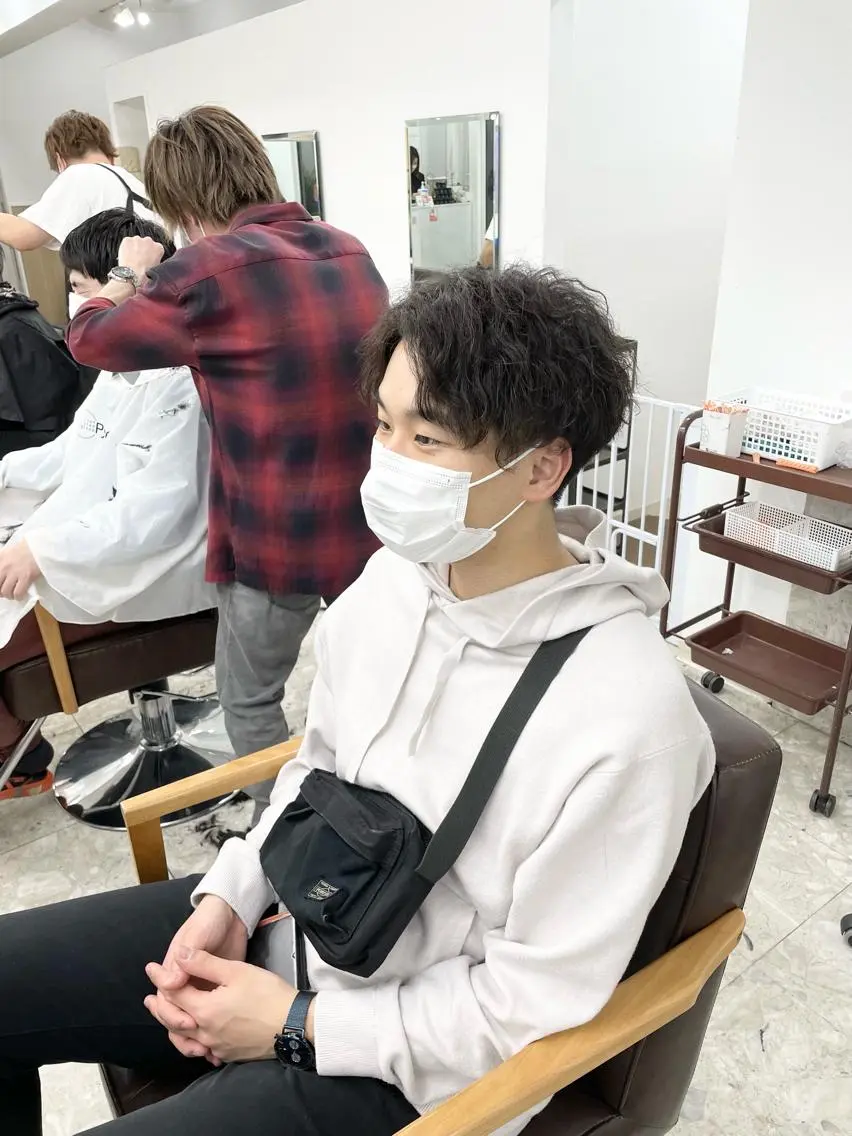 メンズ カット ヘアカラー カラー特化サロン ピリナ相武台前のヘアスタイル