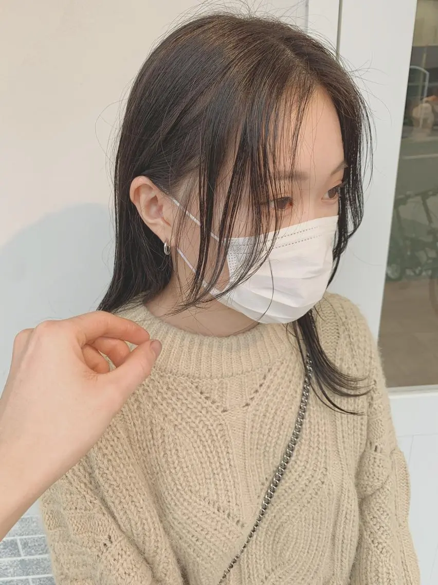 ミディアム カラー ミディアムレイヤー アッシュ アッシュブラウン ブラウンカラー 透明感カラー kyon.hair 韓国カットカラーのヘアスタイル