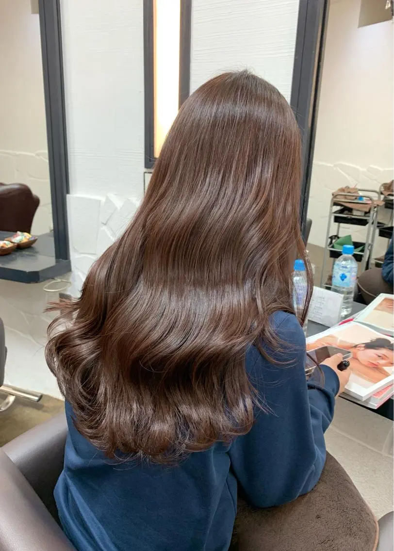 ロング カラー ベージュカラー ピンクカラー ピンクベージュ ヘアカラー トリートメント 矢野 晃平のヘアスタイル