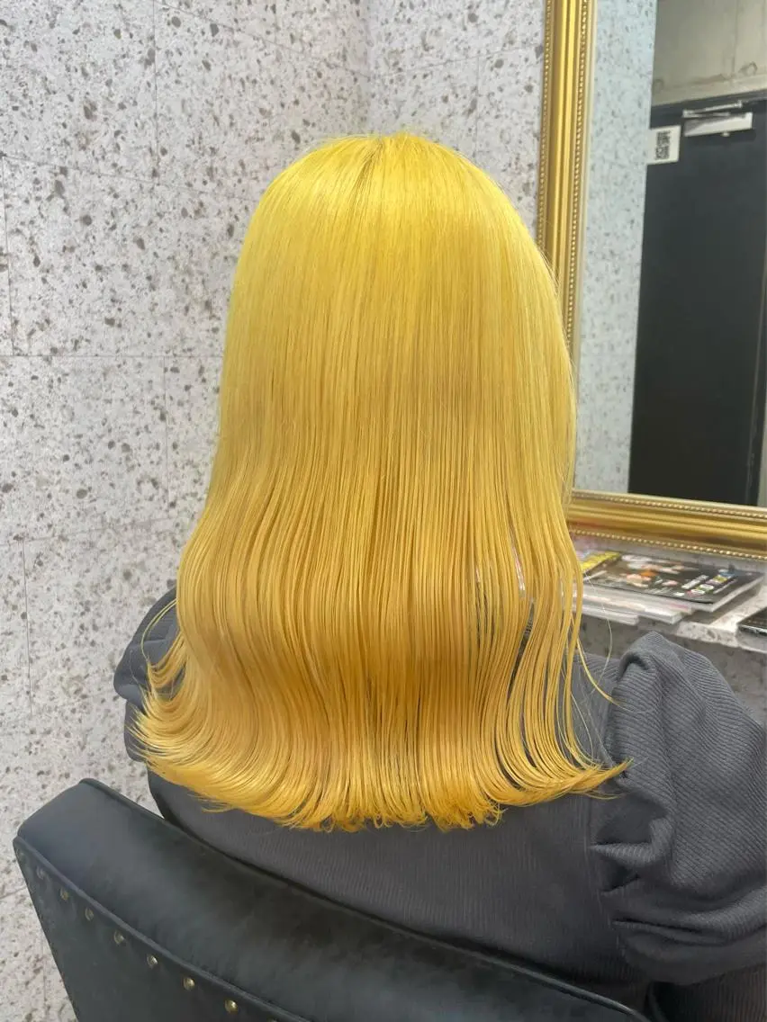 ロング カラー イエローカラー ヘアカラー トリートメント SHOTO ハイトー ン/ブロンドカラーのヘアスタイル