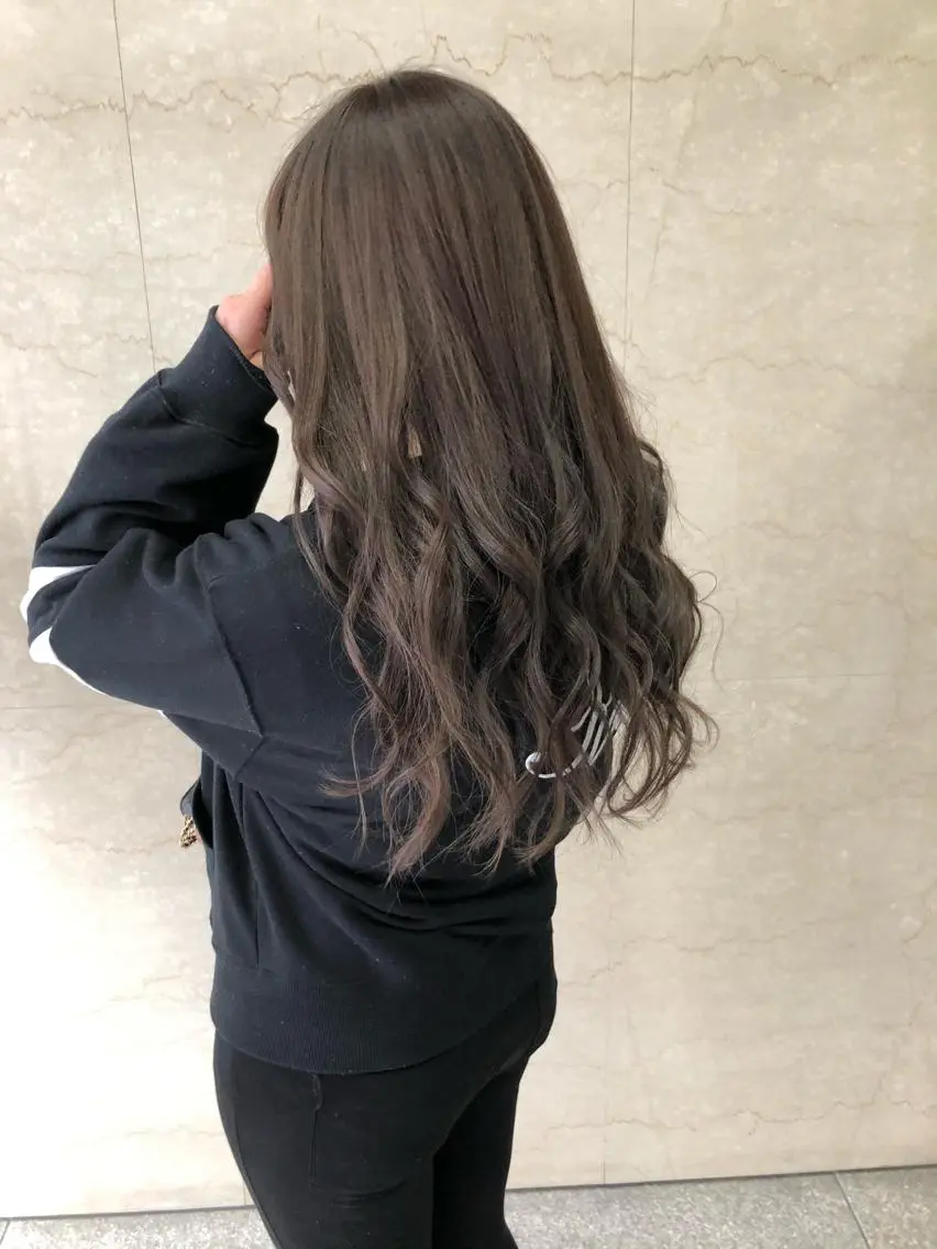 ロング ハイライト キノシタ ナオユキのヘアスタイル