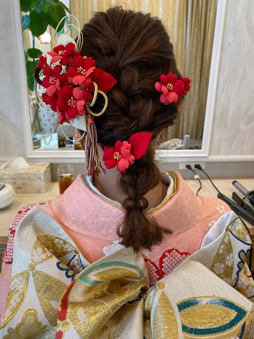 セミロング ヘアアレンジ メンズ キッズ ネイル マツエク・マツパ 透明感カラー🤎 ゆりのヘアスタイル