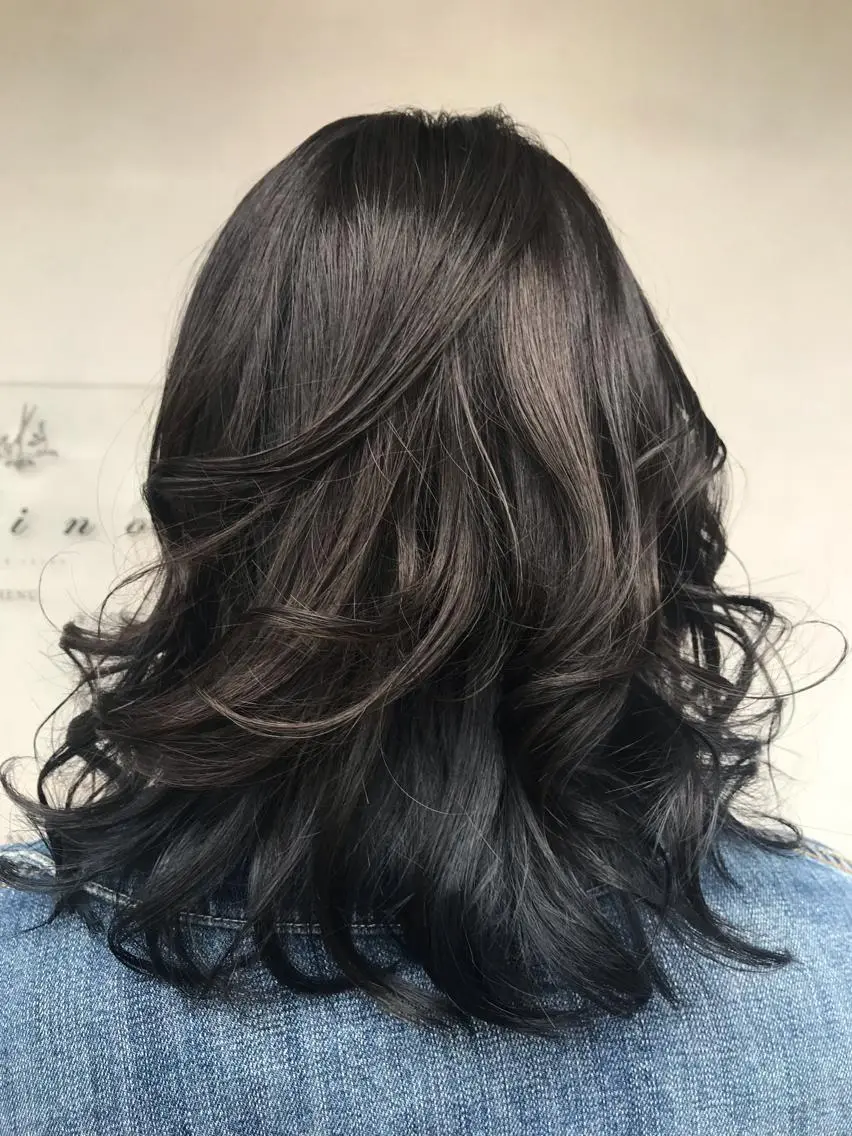 ミディアム カラー アッシュ 坪井 真澄のヘアスタイル