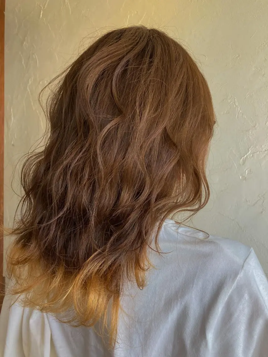 セミロング カラー ヘアアレンジ イエローカラー 🌸栄/髪質改善 透明感/ムラカミ🌸のヘアスタイル