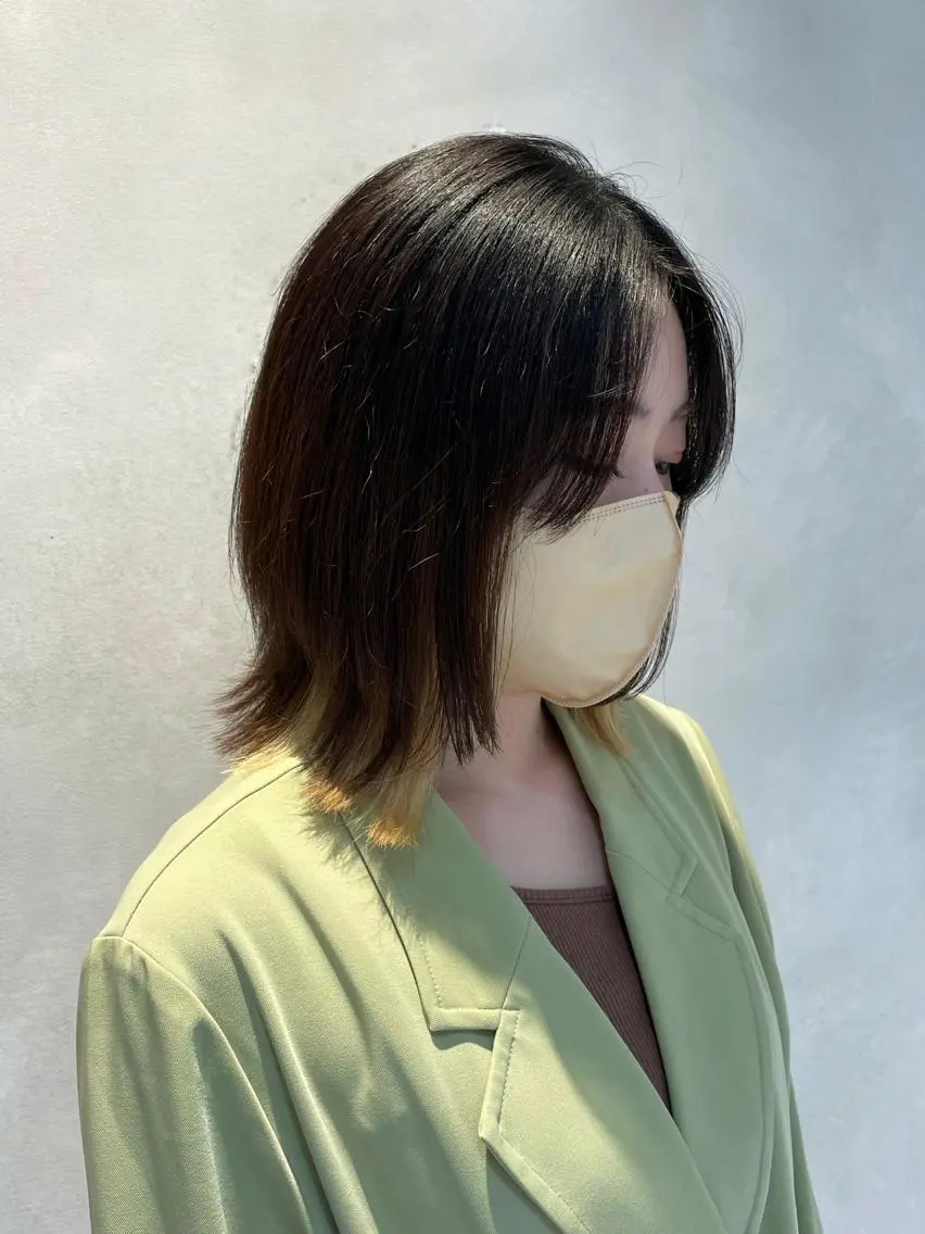 ミディアム 顔周りカット 伸ばしかけ レイヤーカット ローレイヤー ウルフカット 若林 良のヘアスタイル