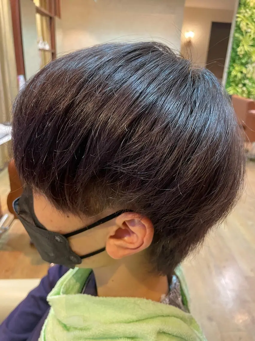 ショート カラー ヘアカラー 中尾 陸のヘアスタイル