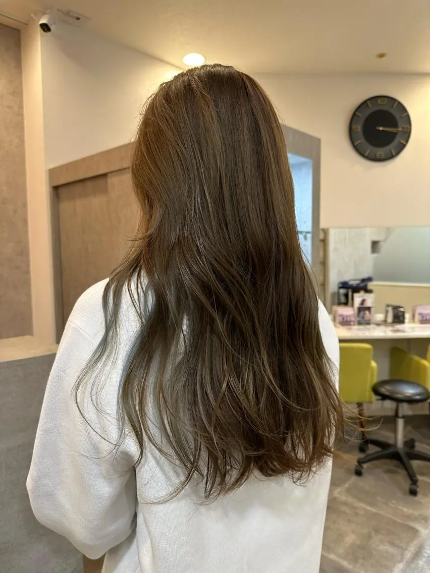 ロング ノンダメージ 🥑mikubanのヘアスタイル