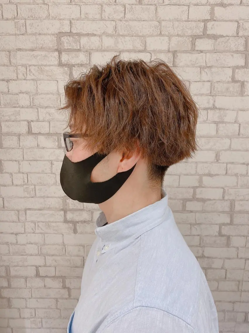 ショート カラー ヘアアレンジ メンズ カット ヘアカラー ブリーチなし艶カラー 東家のヘアスタイル