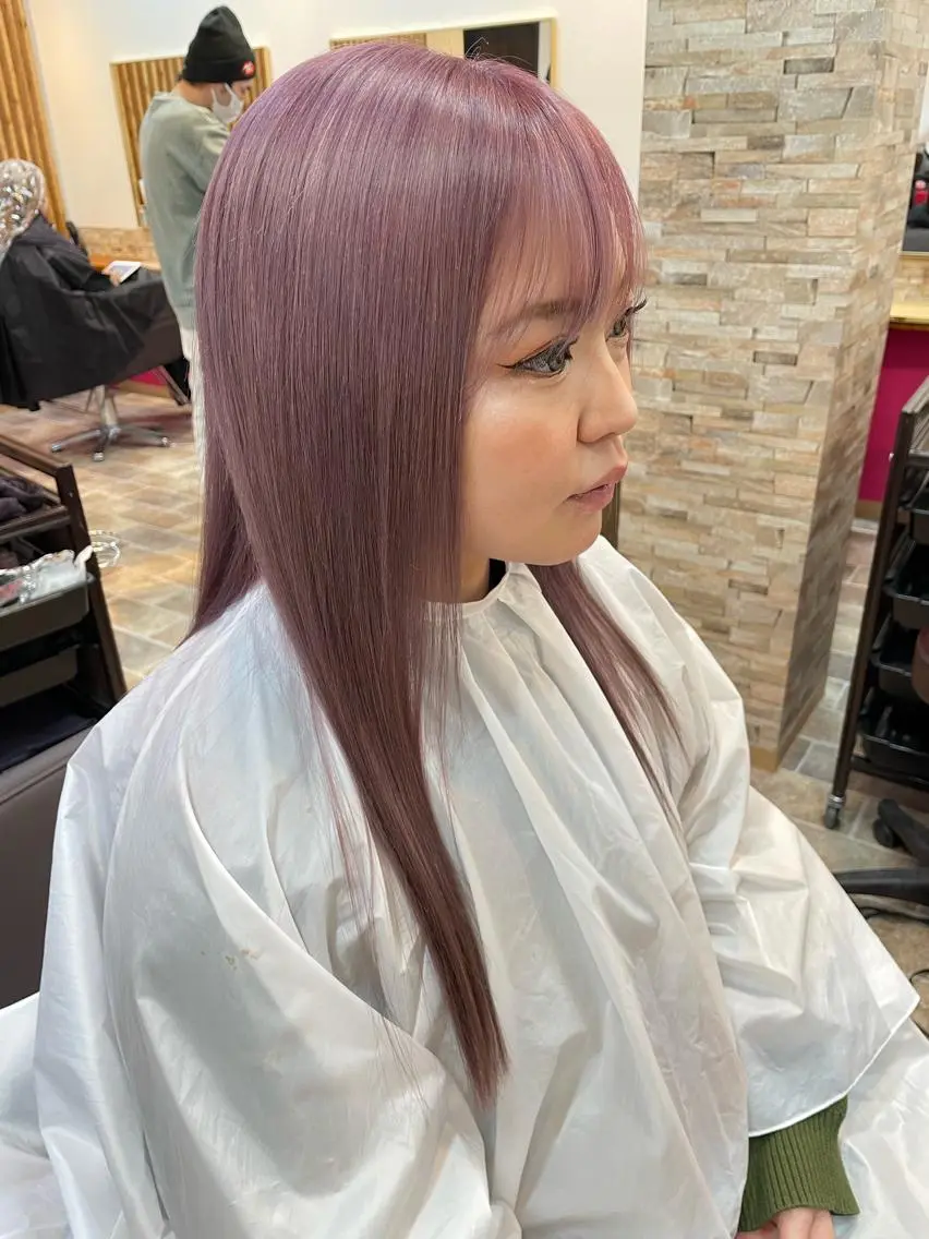 ロング カラー ピンクカラー ヘアカラー YUI/ ブリーチカラー🌷のヘアスタイル
