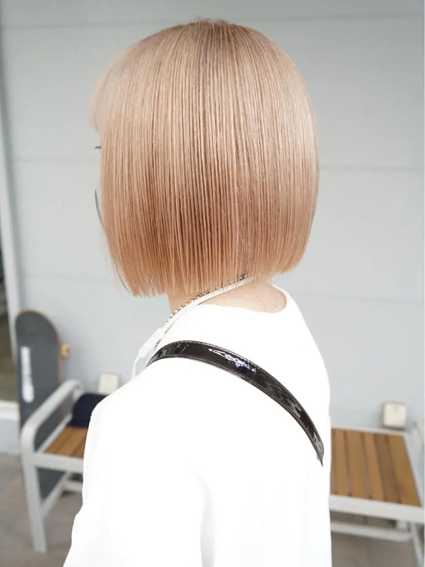 ミディアム カラー ブロンド ヘアカラー トリートメント lani ブリーチ /ダブルカラーのヘアスタイル