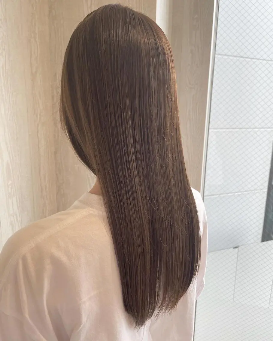 ロング カラー アッシュ ケアカラー 透明感カラー 外国人風カラー レイヤーカット ヘアカラー トリートメント 河合秀明/ショート /ボブ/レイヤーのヘアスタイル