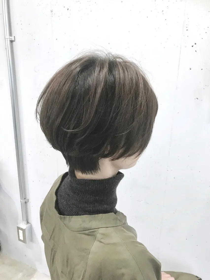 ショート ショートレイヤー ハンサムショート レイヤーカット ショートヘア lok[ロク] 高田馬場のヘアスタイル