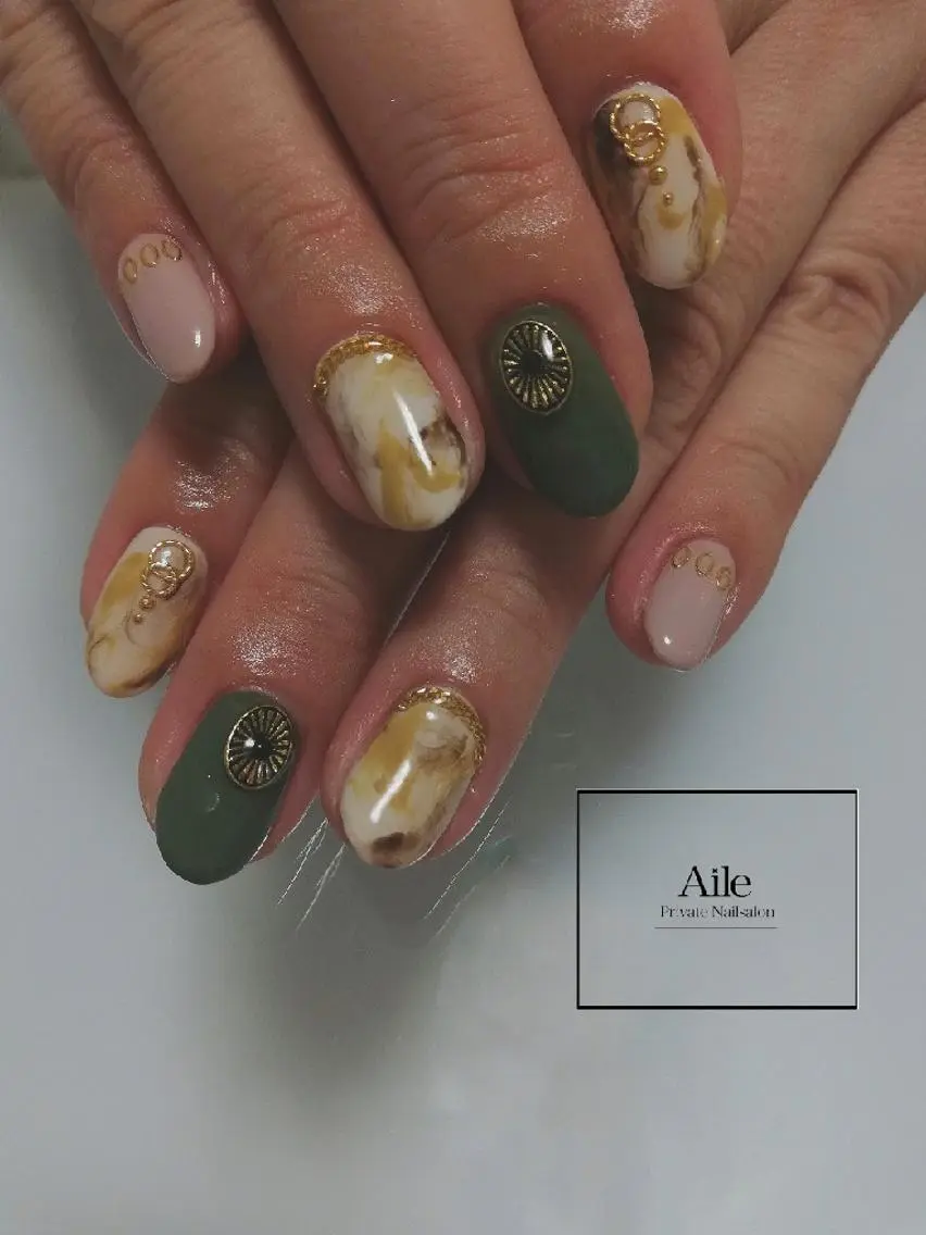 ネイル ニュアンスネイル なが さきのネイルデザイン