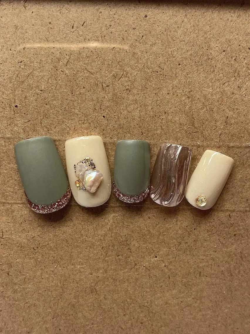 ネイル マットネイル ミラーネイル ニュアンスネイル ハンドネイル 錦糸町 mi_nailのネイルデザイン