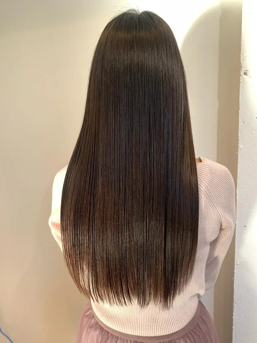 ロング トリートメント トップ スタイリストのヘアスタイル