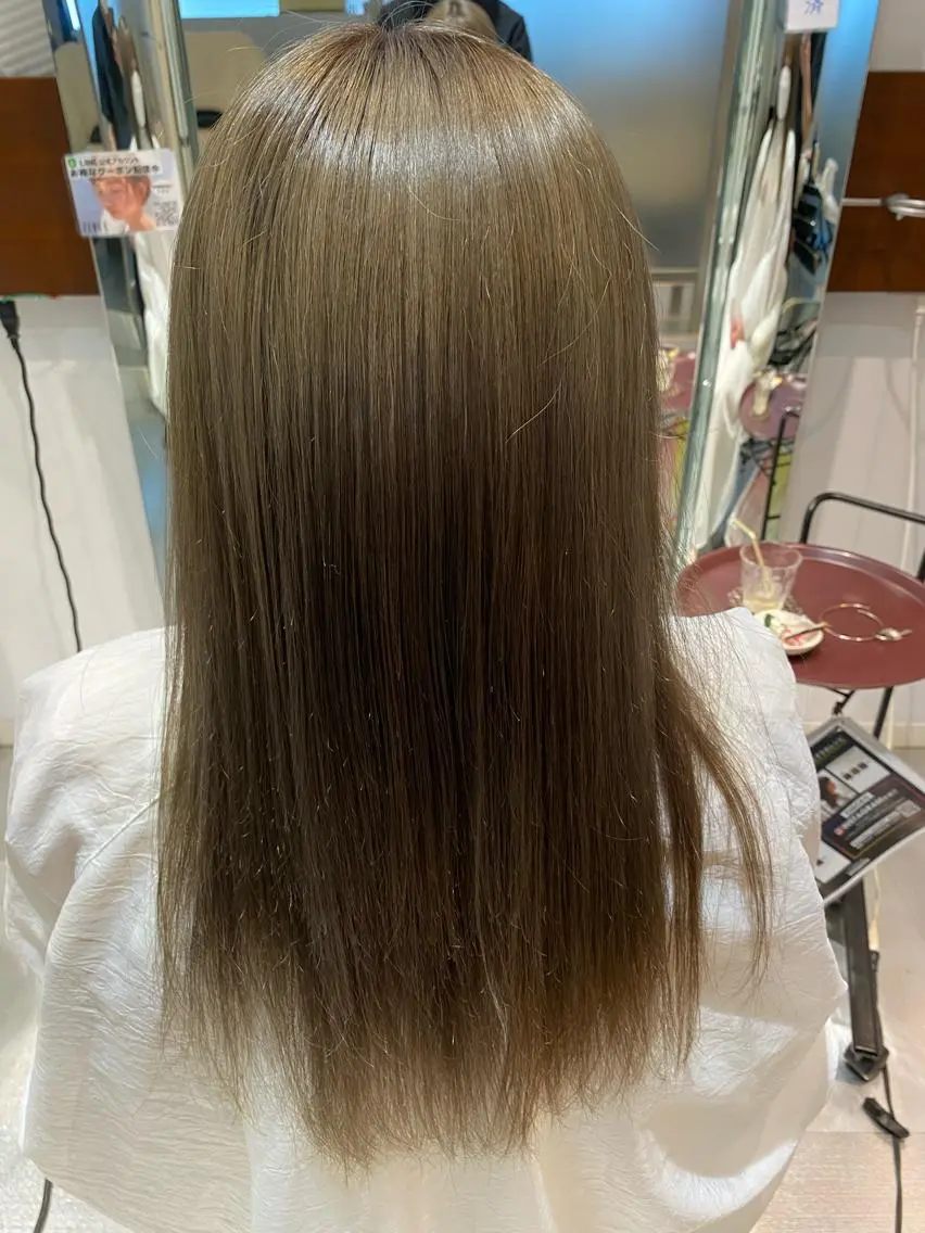 ロング コテ巻き風パーマ 藤澤　知彌のヘアスタイル