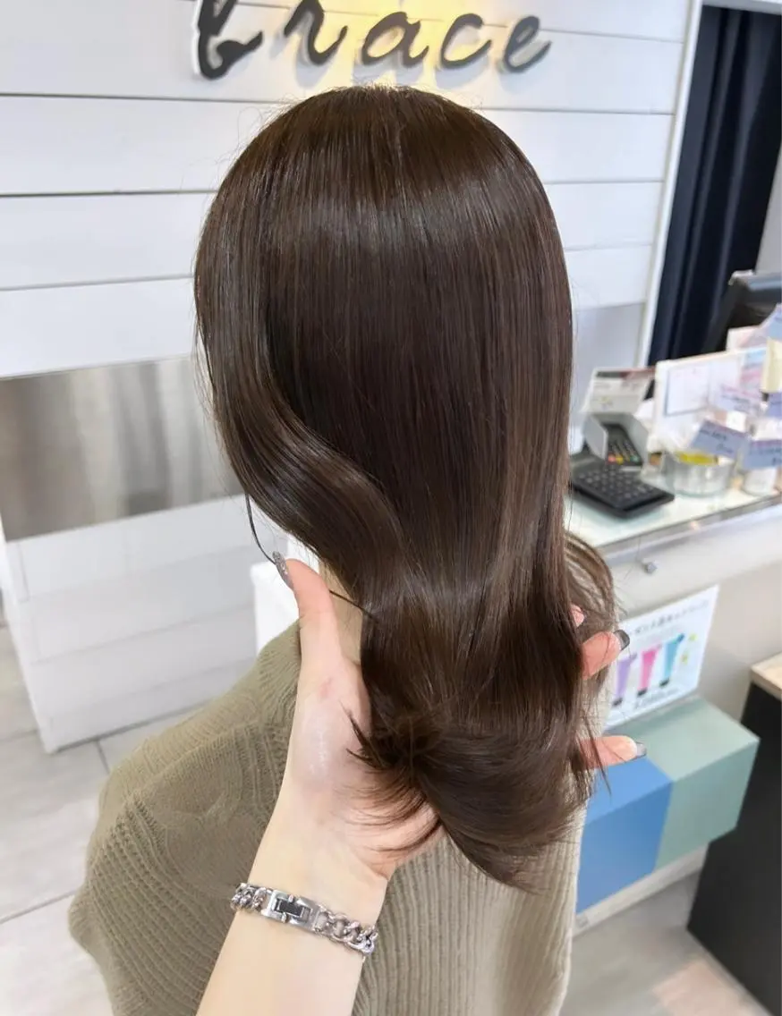 ミディアム カット ヘアカラー 🫧艶髪カラー🫧 森本くるみのヘアスタイル