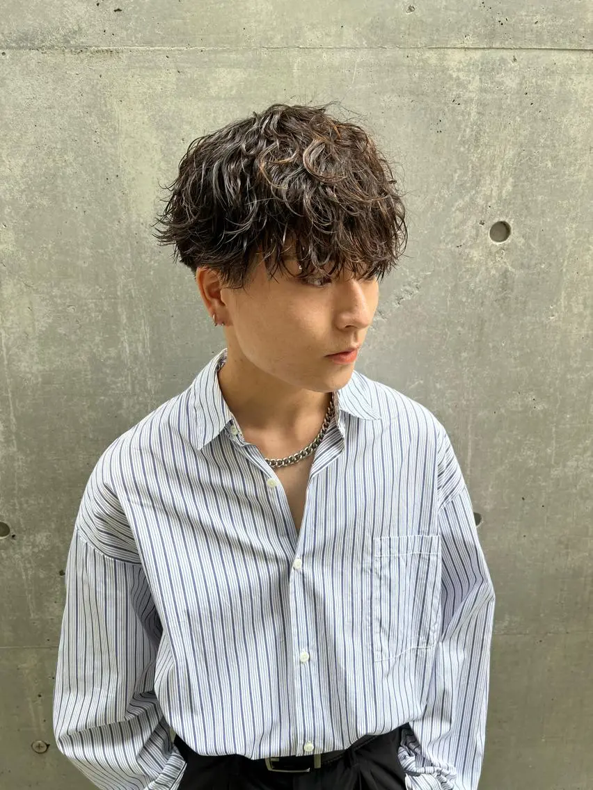 ミディアム ミディアムパーマ カット パーマ ALLYS 中島史優のヘアスタイル