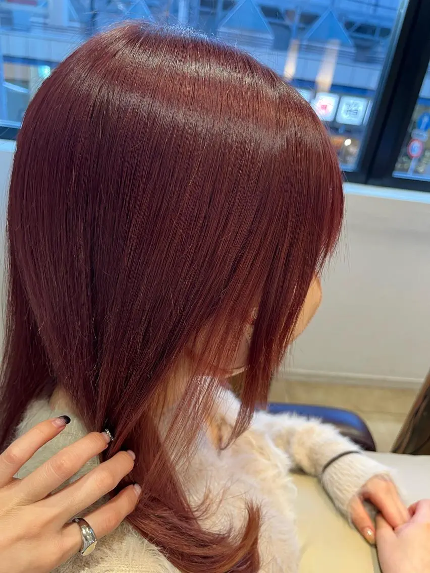 セミロング カラー 奥山 沙季(大井町)のヘアスタイル