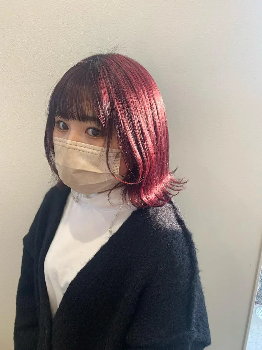 ミディアム 韓国風ヘア ヘアカラー トリートメント 長山 茉白のヘアスタイル