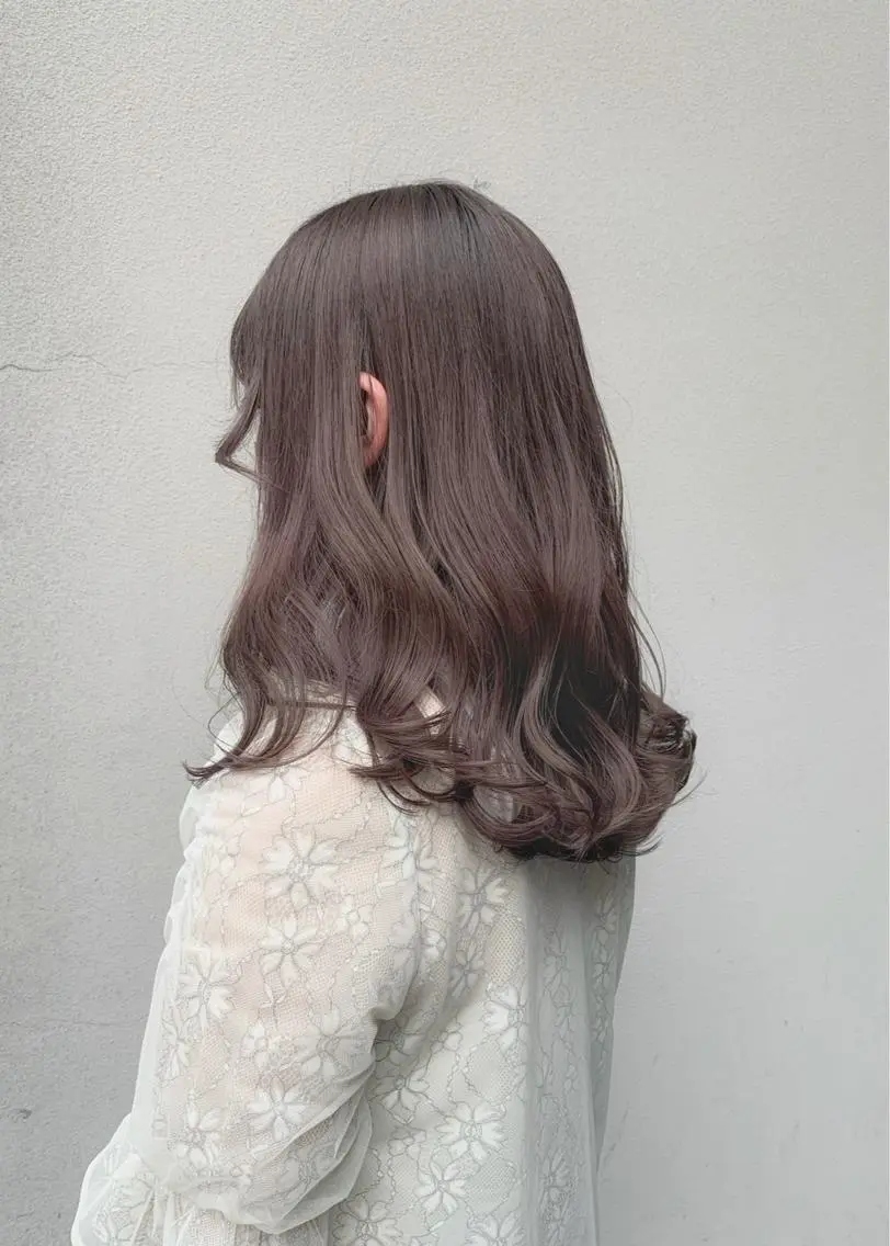 ミディアム カラー ラベンダーカラー 矢野 晃平のヘアスタイル
