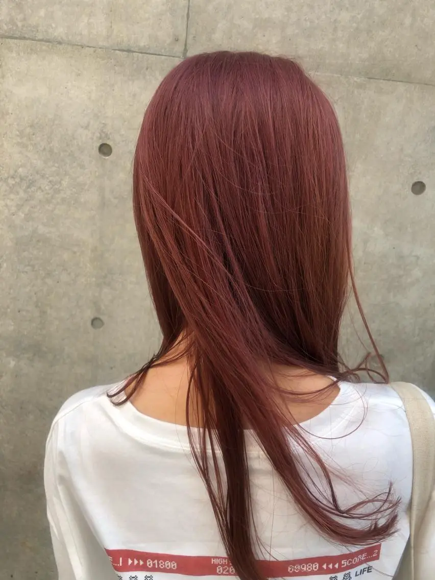 ロング カラー ピンクカラー やまさきえりこ ニュアンスパーマのヘアスタイル