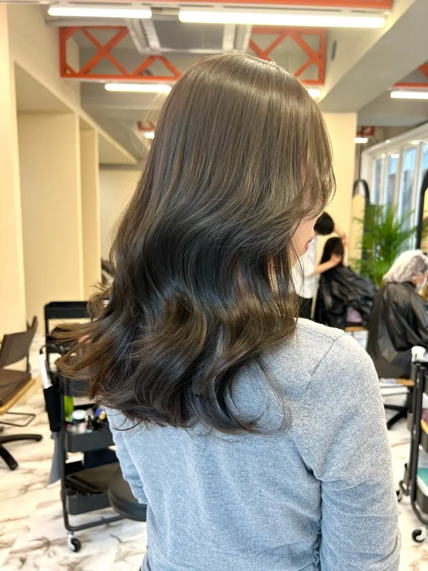 セミロング カラー ヘアアレンジ 髪質改善/縮毛矯正 鈴木裕介のヘアスタイル