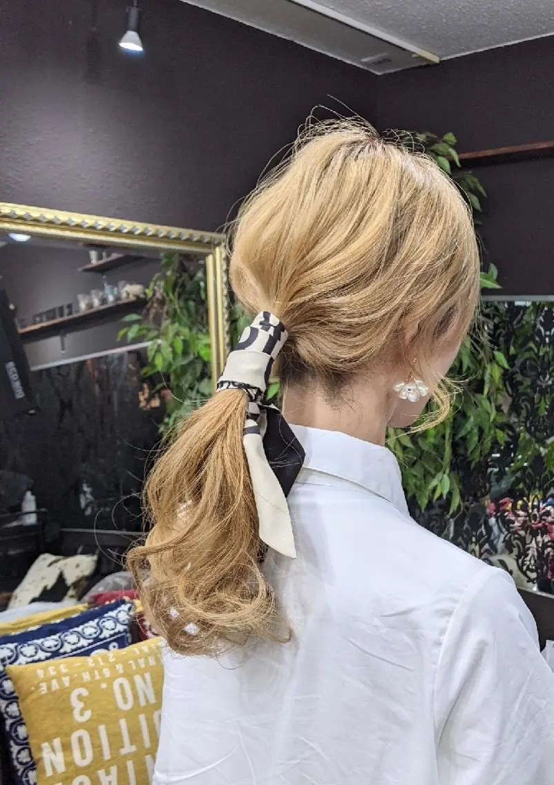 ロング ヘアアレンジ HIKARI＠ Ruheplatzのヘアスタイル