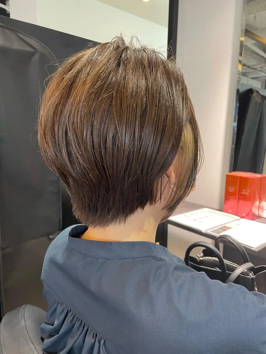 ショート カラー 丸みショート イヤリングカラー ショートヘア ショート/脱白髪染め ☆宇﨑悠実のヘアスタイル