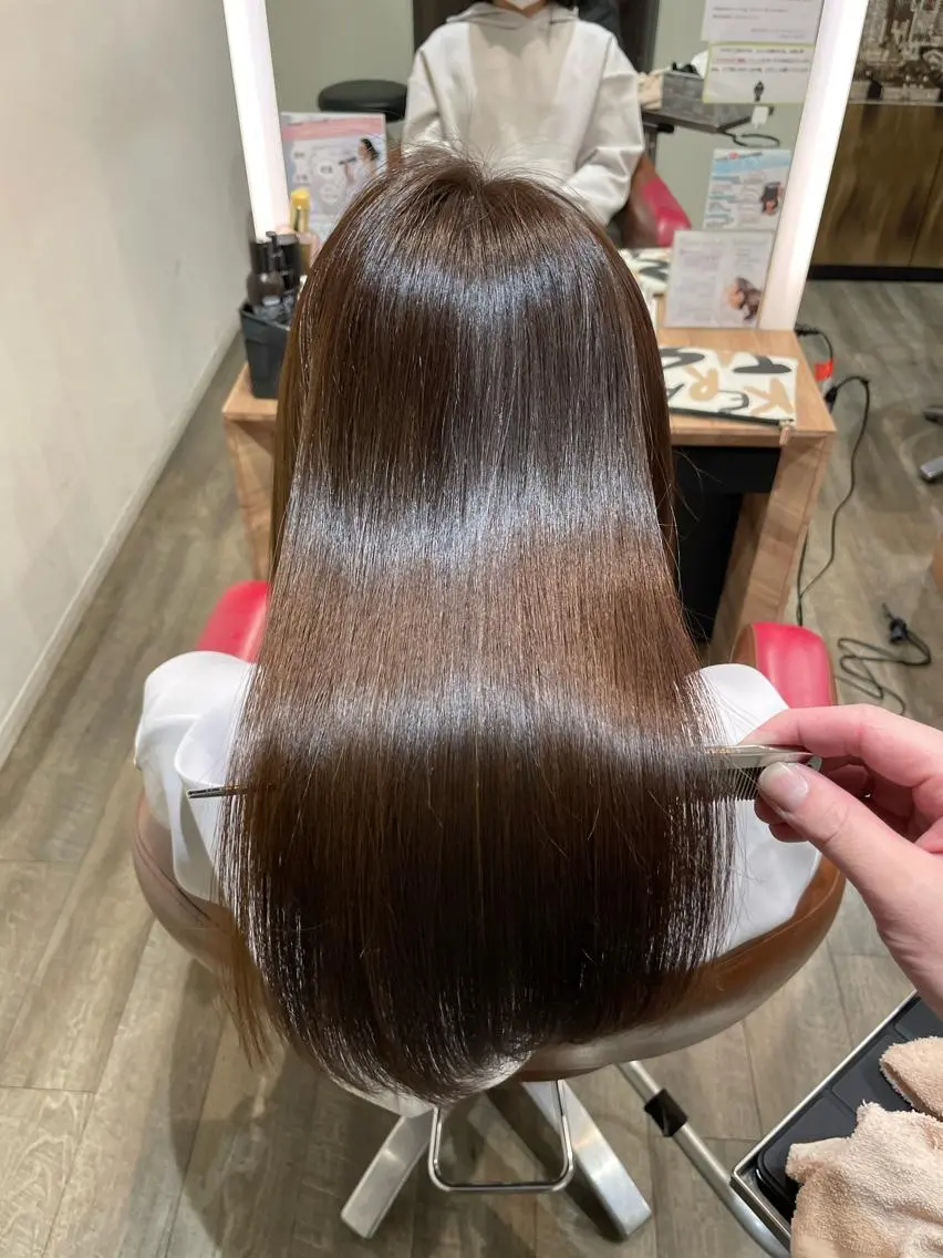 ミディアム カラー パーマ カット ヘアカラー トリートメント 縮毛矯正/髪質改善/ 石橋代智のヘアスタイル