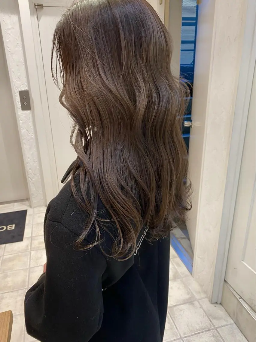 ロング カラー ベージュカラー シアーベージュ 🌟アレンジが似合う カラー🌟Rumiのヘアスタイル