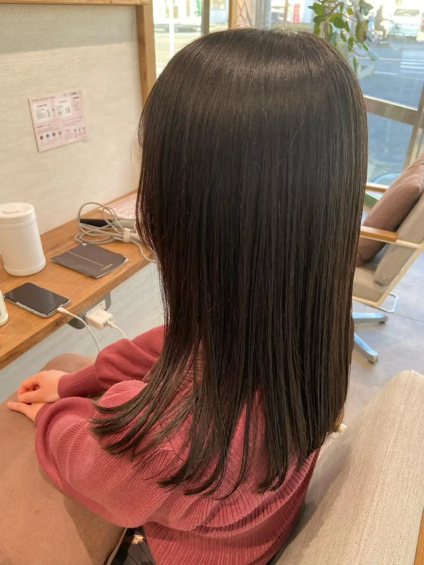ミディアム トリートメント ハラダ ヒナミのヘアスタイル