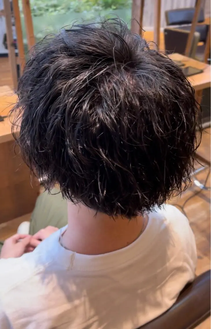 メンズ メンズパーマ 波巻きパーマ カット パーマ 🌟パーマリスト 鈴木雄大🌟のヘアスタイル