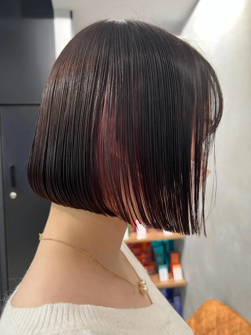 ショート カラー ヘアアレンジ バレイヤージュ ブリーチ ケアブリーチ ダブルカラー イヤリングカラー カット ヘアカラー トリートメント Luana / 公式 / 大通のヘアスタイル