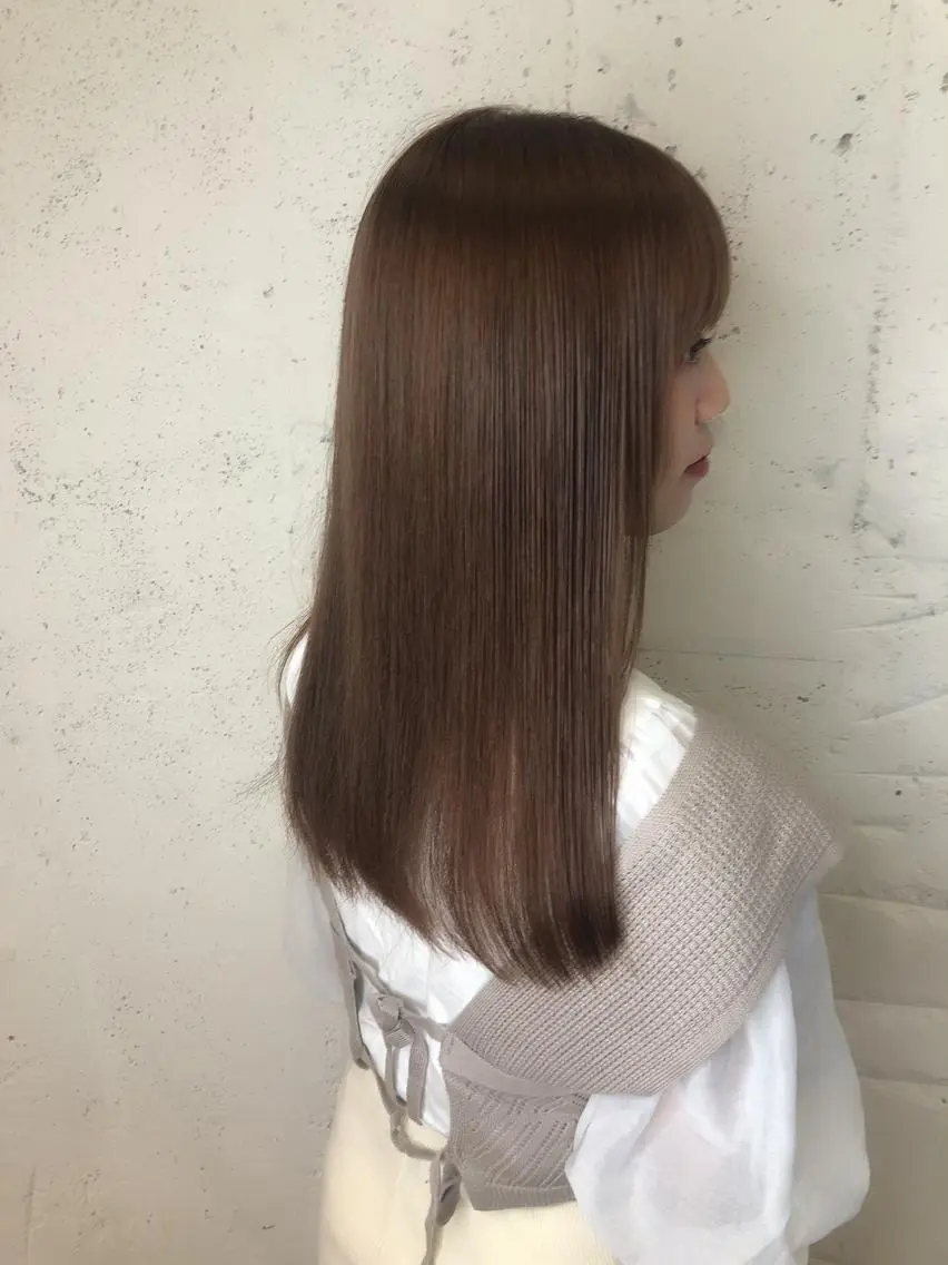 セミロング Froom🌻 村上夏菜のネイルデザイン