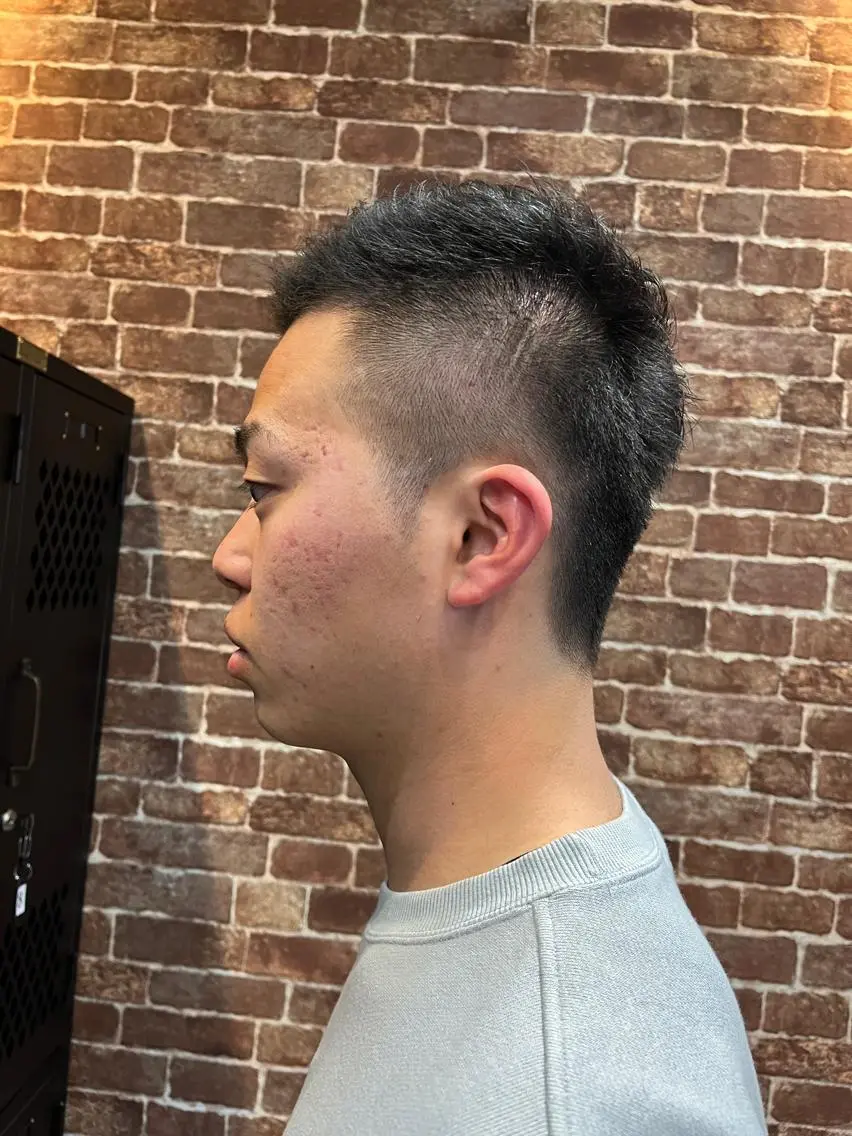ショート カラー パーマ ヘアアレンジ メンズ キッズ ネイル マツエク・マツパ アイブロウ メンズブリーチ メンズハイライト メンズインナーカラー メンズ韓国風 ブリーチ 久木原 ゆりのヘアスタイル