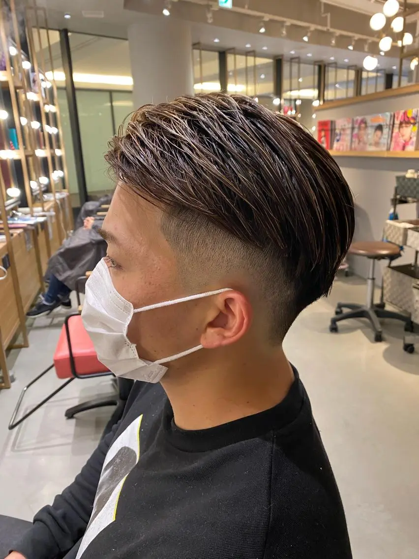 ショート カラー メンズ unopulir 景山　凌のヘアスタイル